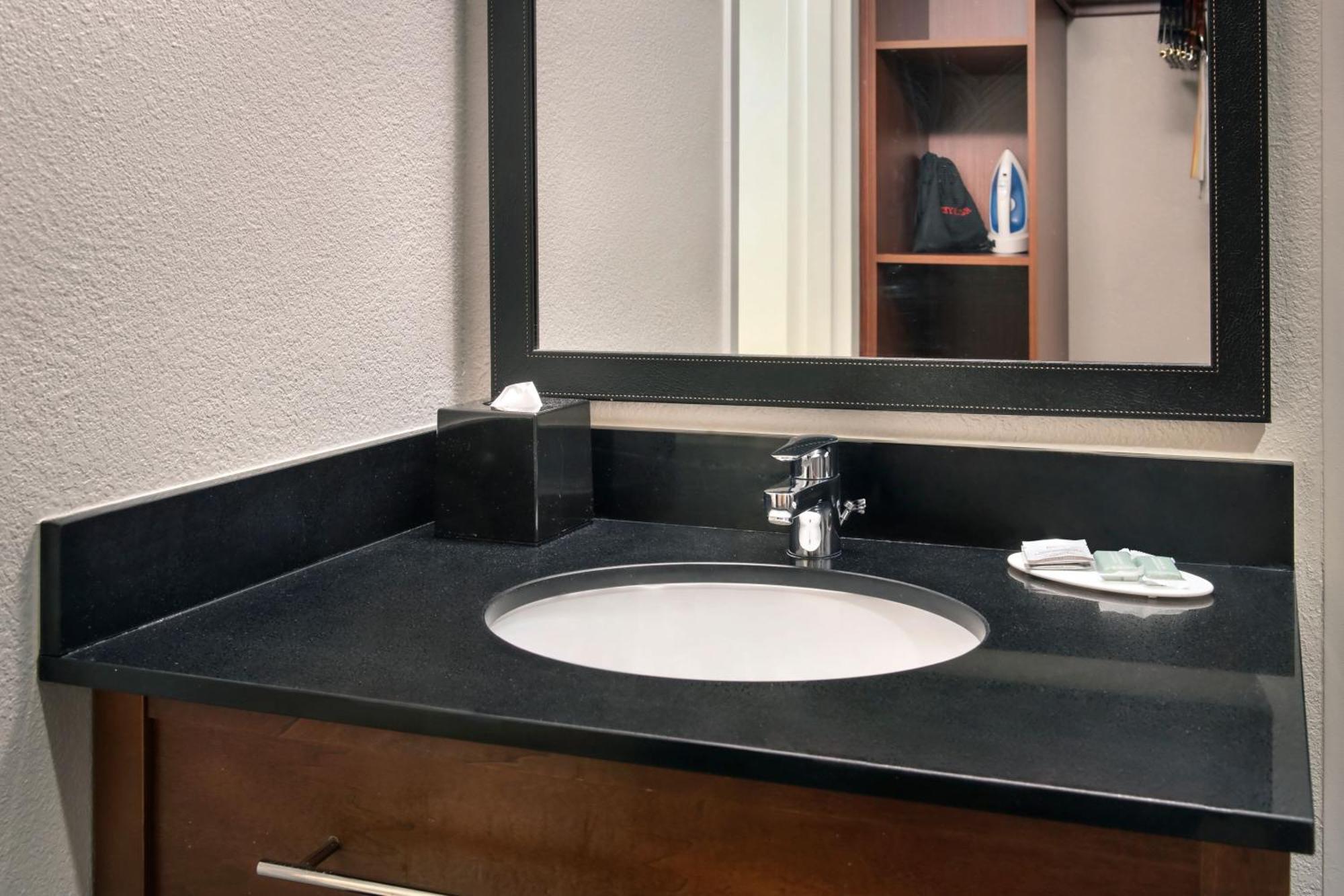 Fairfield By Marriott Inn & Suites Wallingford New Haven Zewnętrze zdjęcie